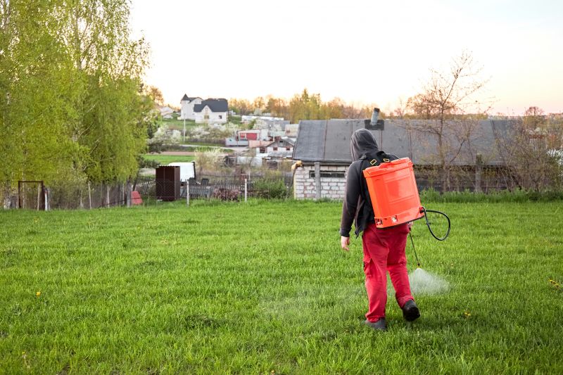 Lawn Spraying in Honolulu, HI
